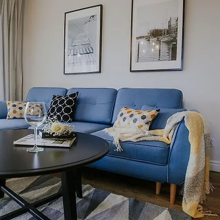 Flatbook - Center Bastion Walowa * グダニスク